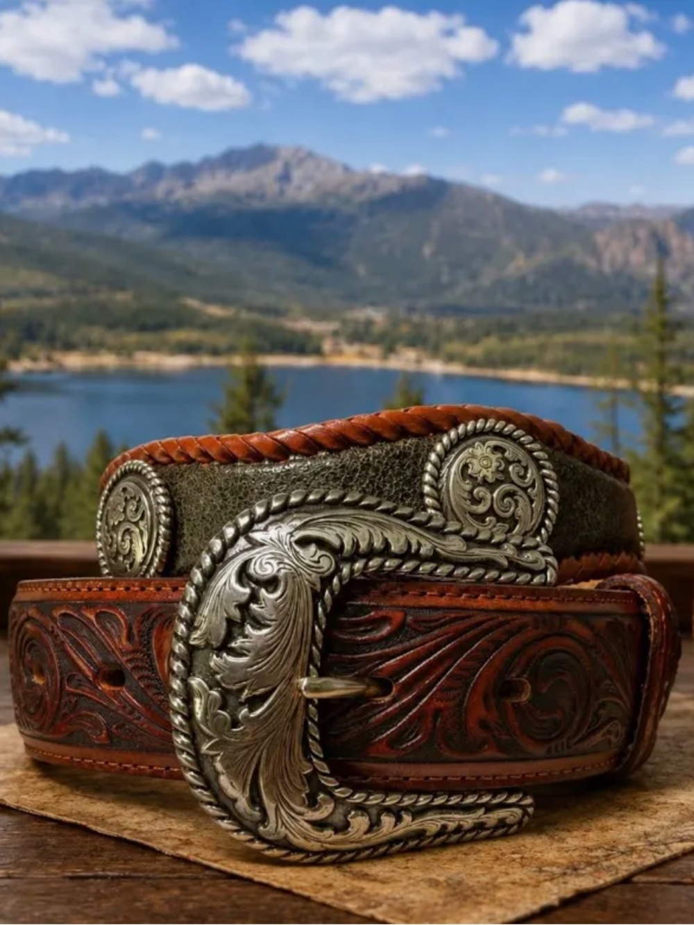 Justin Boots Ranch Hand Brown Leather Belt Decorative Silver Details  Buckle NWT